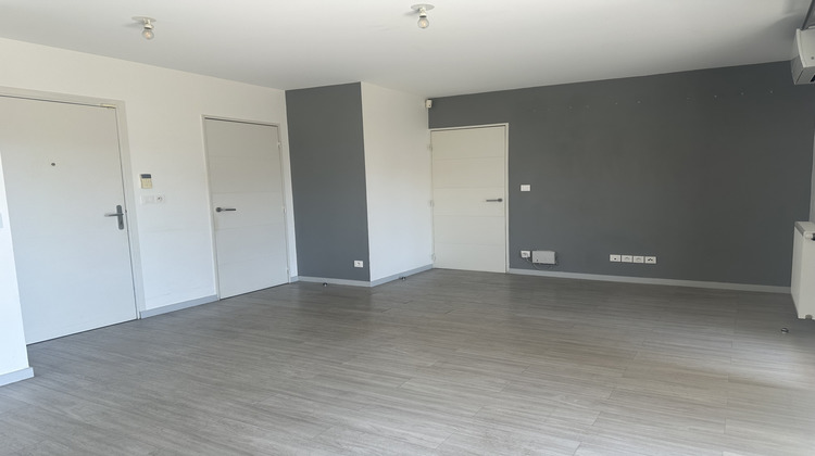 Ma-Cabane - Location Appartement Marseille, 72 m²