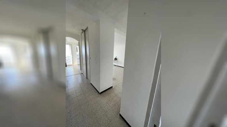 Ma-Cabane - Location Appartement MARSEILLE, 56 m²