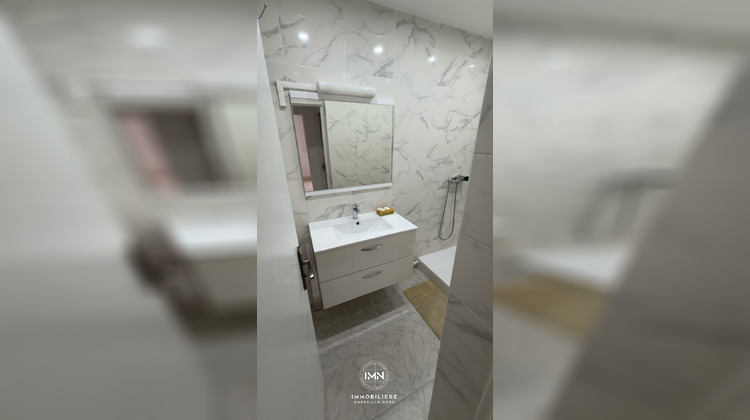 Ma-Cabane - Location Appartement Marseille, 65 m²