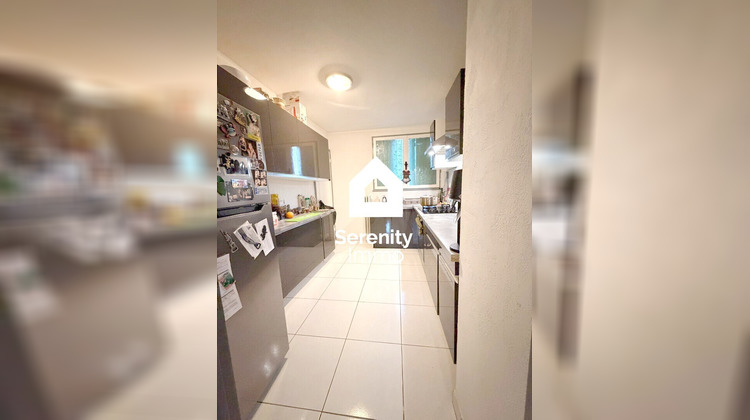 Ma-Cabane - Location Appartement MARSEILLE 15, 75 m²