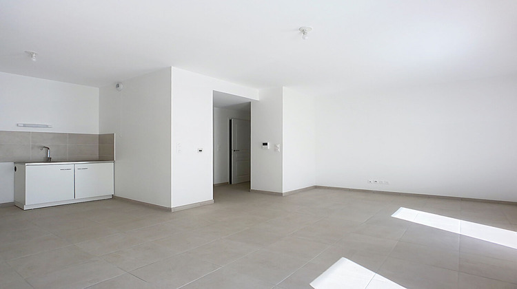 Ma-Cabane - Location Appartement MARSEILLE 15, 73 m²