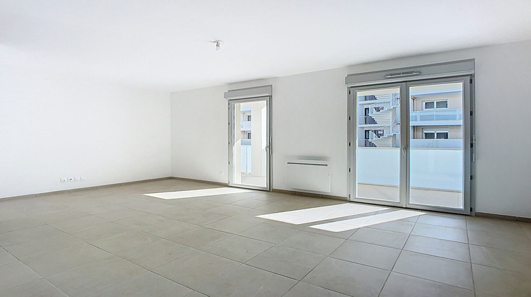 Ma-Cabane - Location Appartement MARSEILLE 15, 73 m²