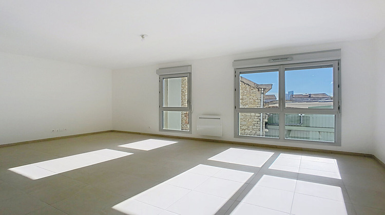 Ma-Cabane - Location Appartement MARSEILLE 15, 73 m²