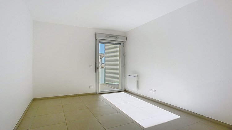 Ma-Cabane - Location Appartement MARSEILLE 15, 73 m²