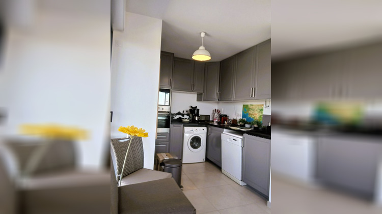 Ma-Cabane - Location Appartement MARSEILLE 2, 74 m²