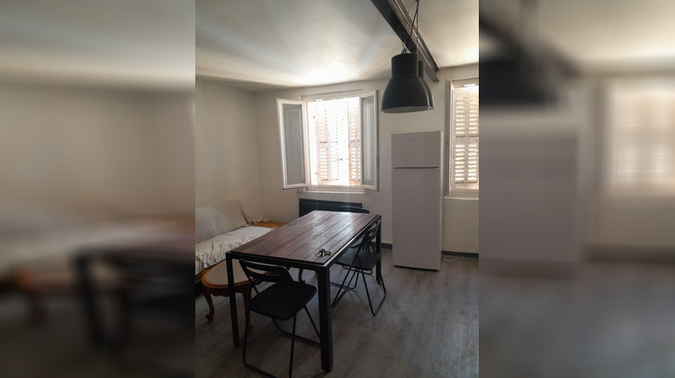 Ma-Cabane - Location Appartement MARSEILLE 2, 35 m²