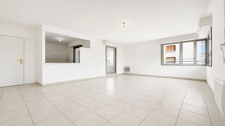 Ma-Cabane - Location Appartement MARSEILLE 3, 50 m²