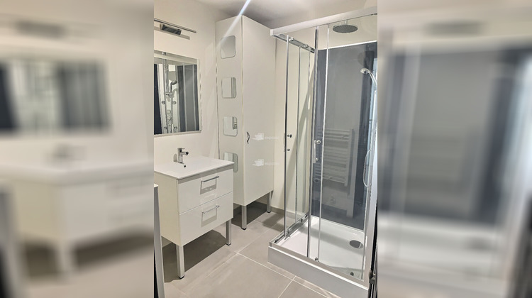 Ma-Cabane - Location Appartement MARSEILLE 4, 68 m²