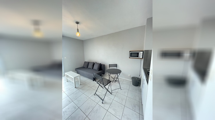 Ma-Cabane - Location Appartement MARSEILLE 5, 21 m²