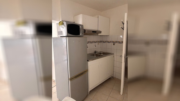 Ma-Cabane - Location Appartement MARSEILLE 5, 23 m²