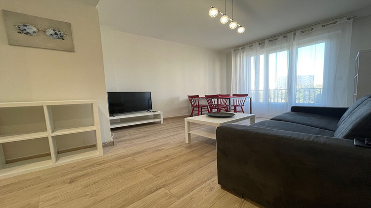 Ma-Cabane - Location Appartement MARSEILLE 5, 80 m²