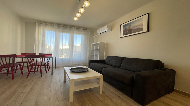 Ma-Cabane - Location Appartement MARSEILLE 5, 80 m²