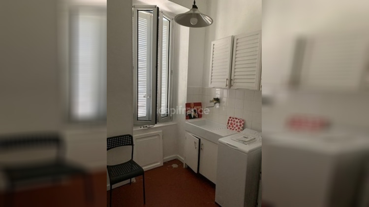 Ma-Cabane - Location Appartement MARSEILLE 5EME ARRONDISSEMENT, 34 m²