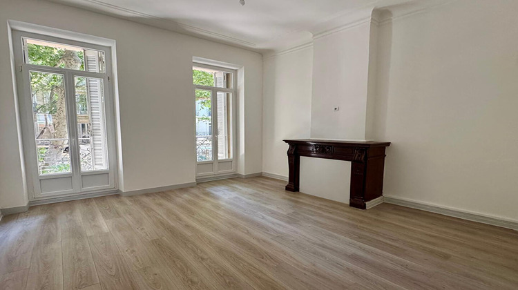 Ma-Cabane - Location Appartement MARSEILLE 7, 67 m²