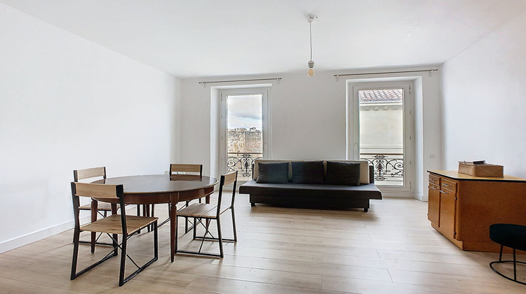 Ma-Cabane - Location Appartement MARSEILLE 7, 68 m²