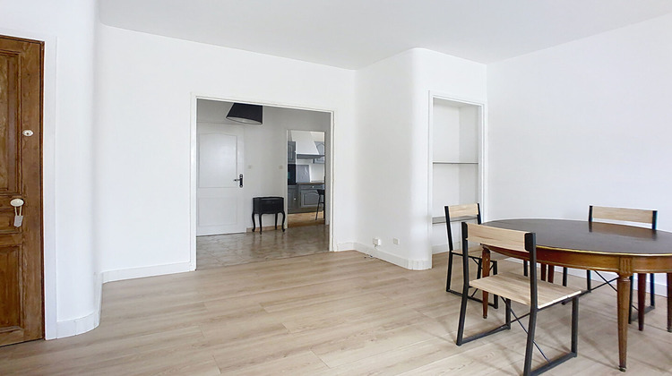 Ma-Cabane - Location Appartement MARSEILLE 7, 68 m²