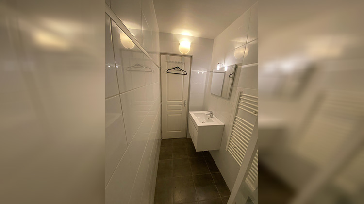 Ma-Cabane - Location Appartement MARSEILLE 8, 44 m²