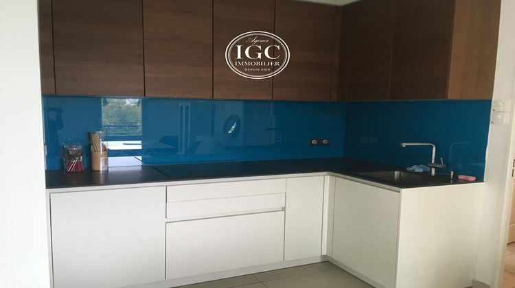 Ma-Cabane - Location Appartement MARSEILLE 8, 52 m²