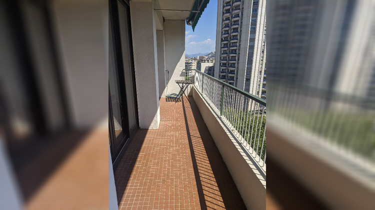 Ma-Cabane - Location Appartement MARSEILLE 8, 120 m²