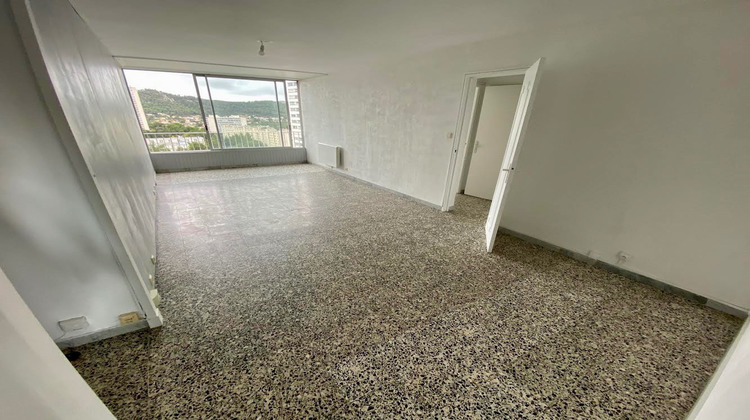 Ma-Cabane - Location Appartement MARSEILLE 9, 57 m²