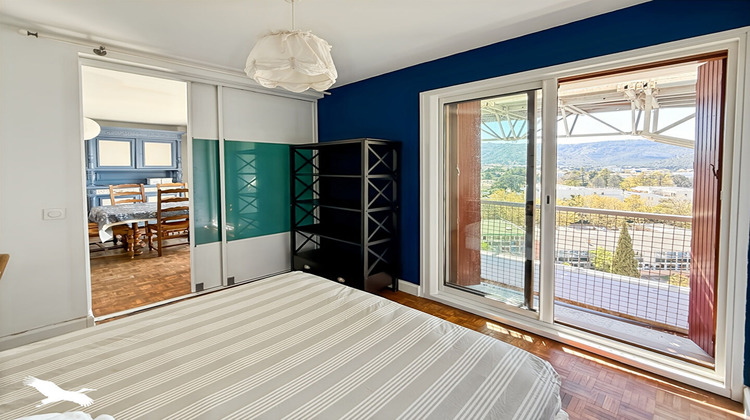 Ma-Cabane - Location Appartement MARSEILLE 9, 66 m²