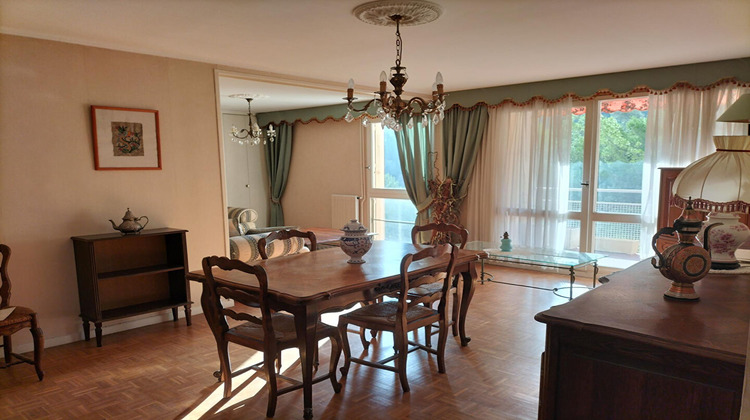 Ma-Cabane - Location Appartement MARSEILLE 9, 83 m²