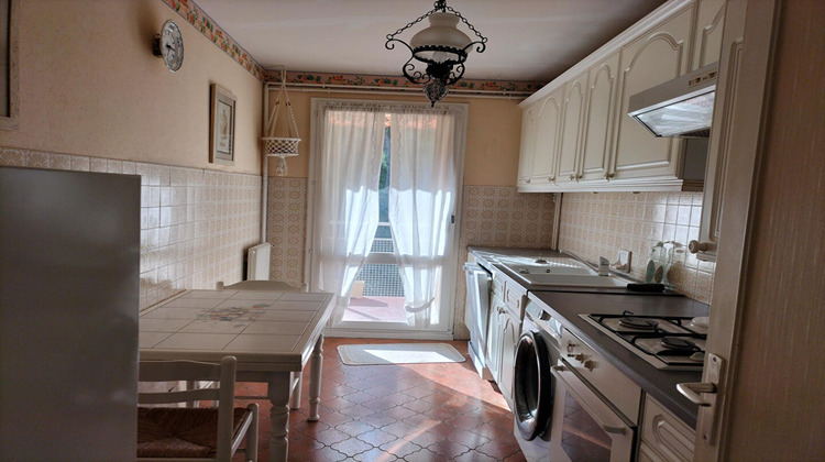 Ma-Cabane - Location Appartement MARSEILLE 9, 83 m²