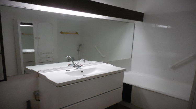 Ma-Cabane - Location Appartement MARSEILLE 9, 76 m²