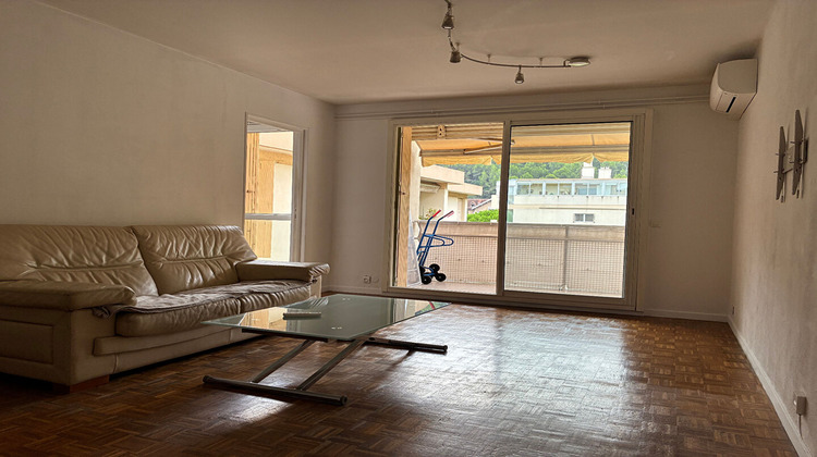 Ma-Cabane - Location Appartement MARSEILLE 9, 86 m²