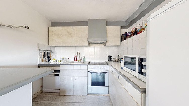 Ma-Cabane - Location Appartement MARSEILLE 9EME ARRONDISSEMENT, 48 m²