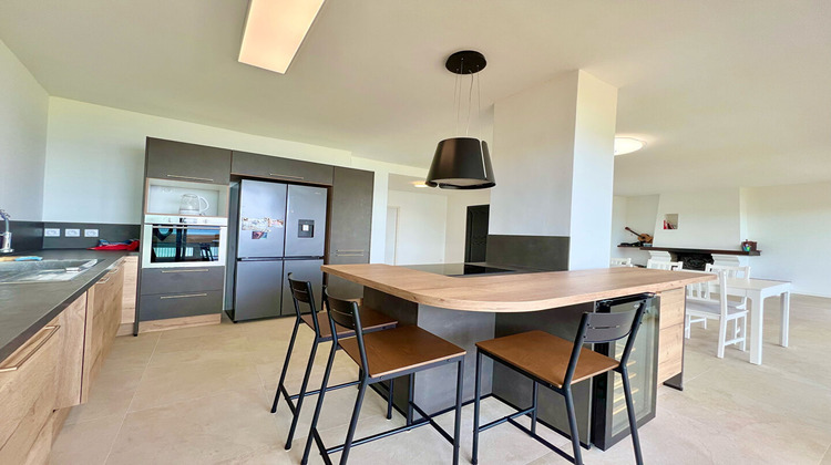 Ma-Cabane - Location Appartement MARTIGUES, 132 m²
