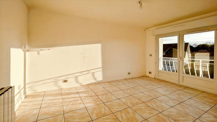Ma-Cabane - Location Appartement MATHIEU, 56 m²