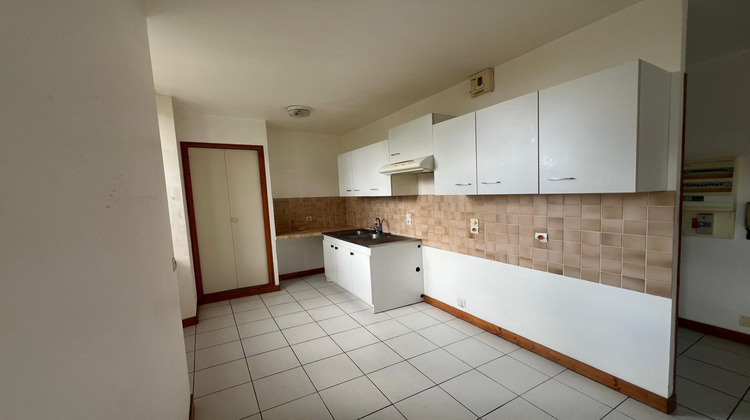 Ma-Cabane - Location Appartement Matignon, 43 m²