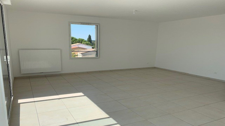 Ma-Cabane - Location Appartement MAUGUIO, 64 m²