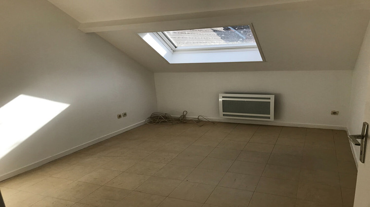 Ma-Cabane - Location Appartement MAULE, 54 m²