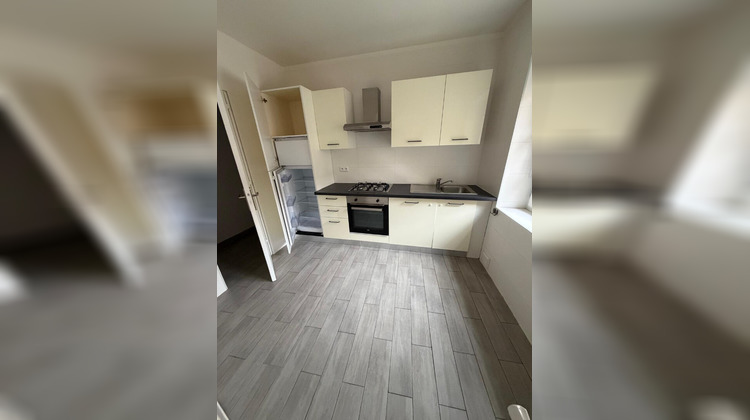 Ma-Cabane - Location Appartement MAULE, 62 m²