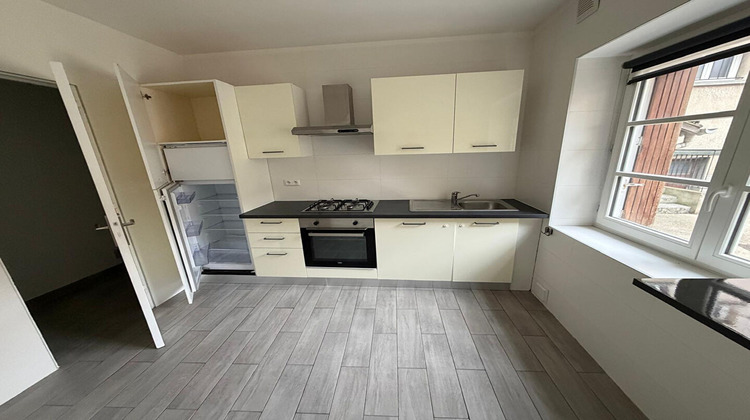 Ma-Cabane - Location Appartement MAULE, 62 m²