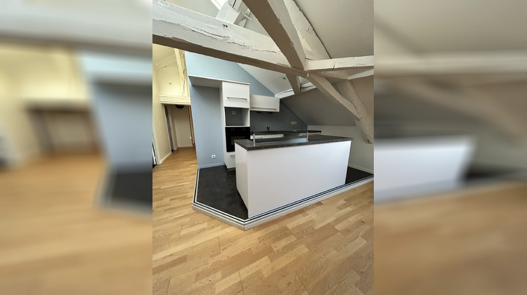 Ma-Cabane - Location Appartement Mayenne, 82 m²