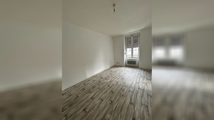 Ma-Cabane - Location Appartement Mayenne, 38 m²