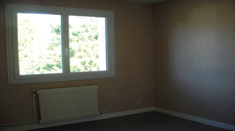 Ma-Cabane - Location Appartement Mayenne, 72 m²