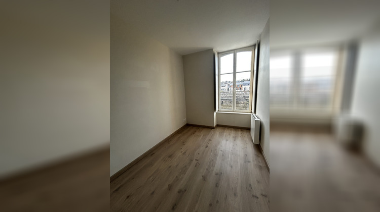 Ma-Cabane - Location Appartement Mayenne, 54 m²