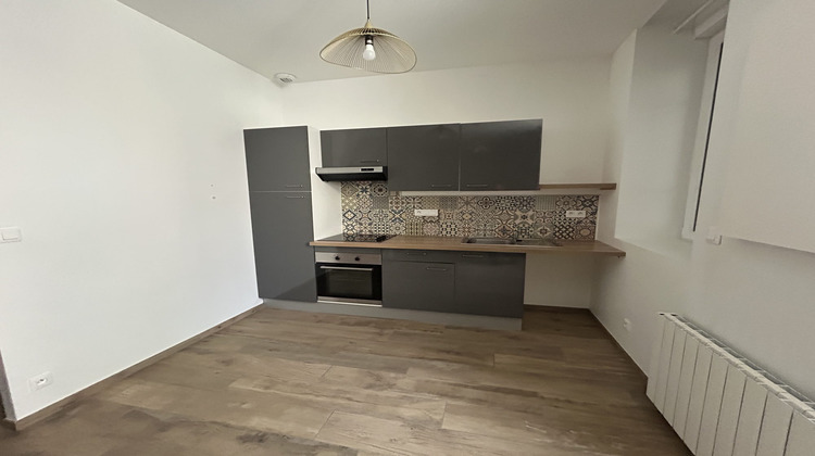 Ma-Cabane - Location Appartement Mayenne, 84 m²