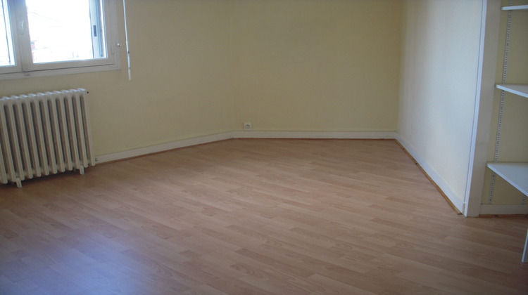 Ma-Cabane - Location Appartement Mayenne, 81 m²