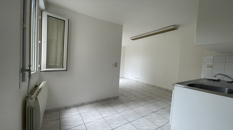 Ma-Cabane - Location Appartement Mayenne, 16 m²