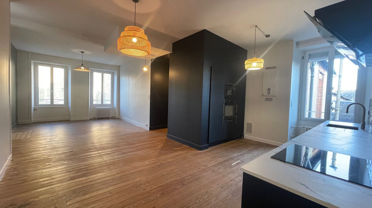 Ma-Cabane - Location Appartement Mayenne, 87 m²