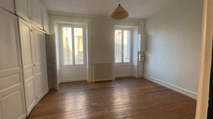 Ma-Cabane - Location Appartement Mayenne, 87 m²