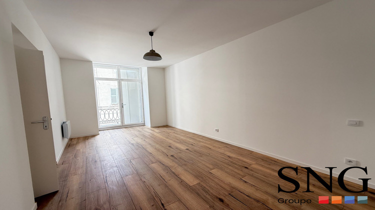 Ma-Cabane - Location Appartement Mazamet, 61 m²