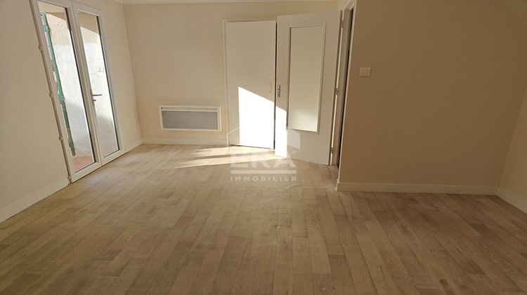 Ma-Cabane - Location Appartement MAZAN, 103 m²