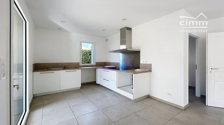 Ma-Cabane - Location Appartement Mazan, 81 m²