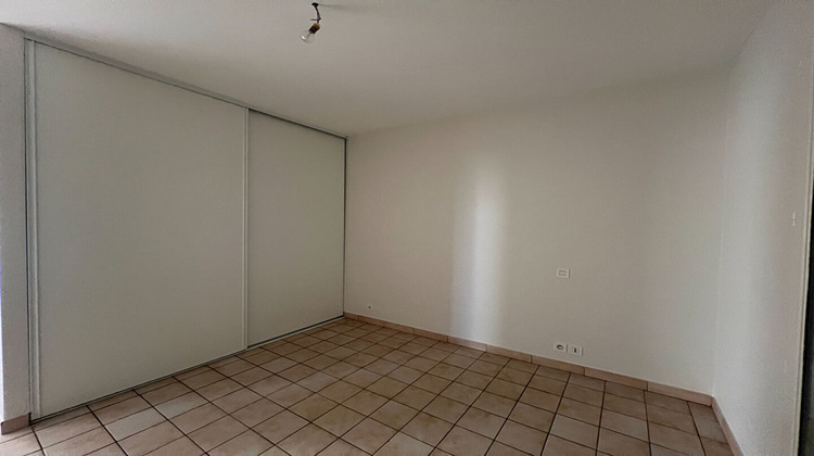 Ma-Cabane - Location Appartement MEDIS, 59 m²